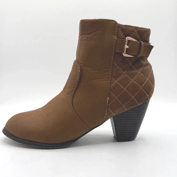 Tan Quilted Buckle Ankle Boots Block Heel Side Zip Almond Toe Size 9 - Picture 6 of 10